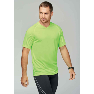 Tricou sportiv V-neck, Echipamente sportive pentru barbati